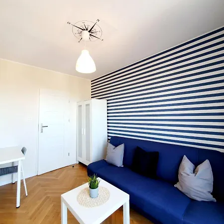 Pokoje Przy Plazy - Bitwy Pod Plowcami 6 Apartment *
